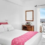 Hotel Memories Foinikia (Santorini)