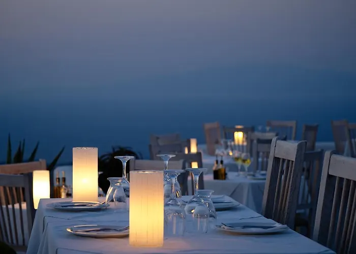 Memories Szálloda Finikiá